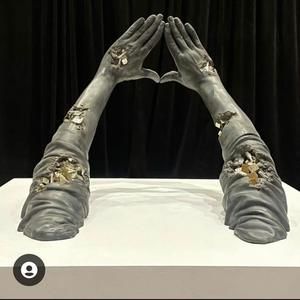 Meet your Posher, Derrick